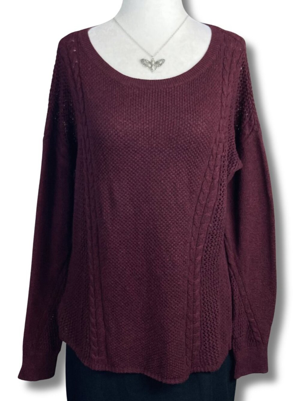 AMERICAN EAGLE OUTFITTERS Maroon cable knit and mesh weave sweater MEDIUM LARGE